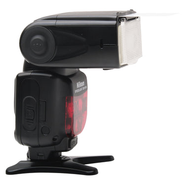 Nikon Speedlight SB-910 left side profile with bounce card extended