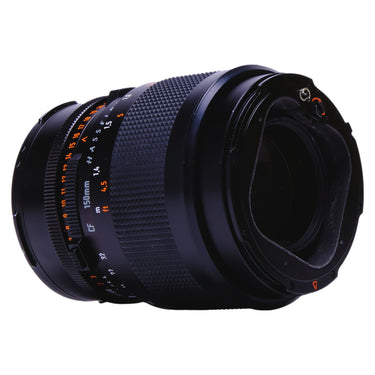 Hasselblad CF 150mm Sonnar rear V-mount bayonet, angled view