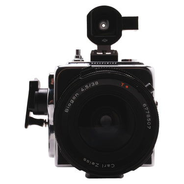 Hasselblad SWC/M front view showing Biogon 4.5/38 lens and mounted finder