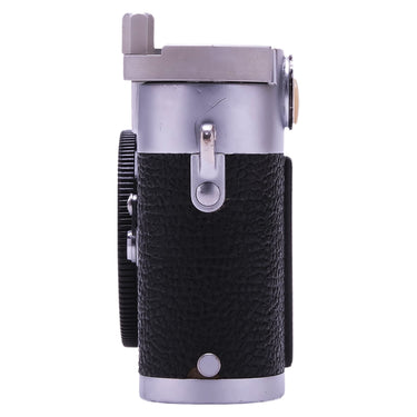 Leica M3 DS right side view with rewind knob and strap lug