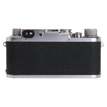 Leica IIIf back view with viewfinder eyepiece, accessory shoe and flash sync