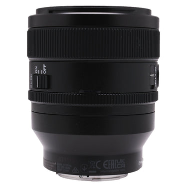 Sony FE 50mm f1.4 GM opposite side showing click on/off and AF/MF switches with barrel markings