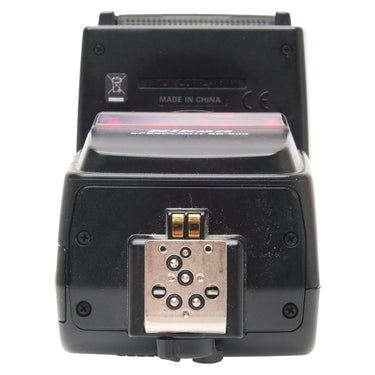 Nikon Speedlight SB-600 mounting foot with hot shoe contacts and Made in China label