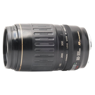 Canon EF 100-300mm side view showing zoom scale and distance window