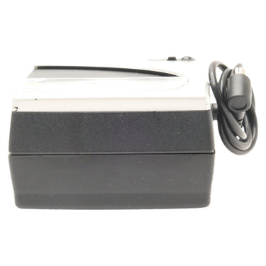 Metz Mecablitz 34 CS-2 flash top edge showing coiled sync cable