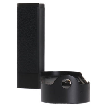 Leica Handgrip M10 standing three-quarter view of grip and base mount