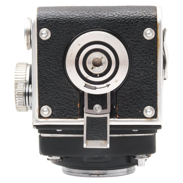 Rollei 2.8C Rolleiflex side view with focus knob and depth-of-field wheel