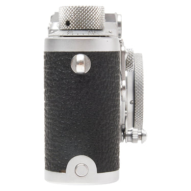 Leica IIIf Red Dial left side with strap lug and collapsible Elmar lens