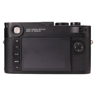 Leica M10 rear view with LCD screen, LV PLAY MENU buttons and control pad