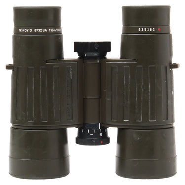 Leica Trinovid 8x32 BA showing model markings and serial number 935282