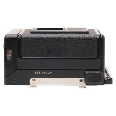 Zenza Bronica ETR 120 back bottom with engraved serial number M52101295