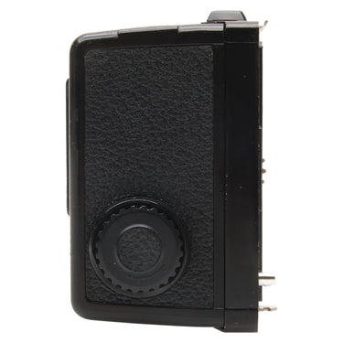 Zenza Bronica ETR 120 back side with film advance knob