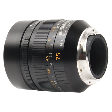 7Artisans 75mm f1.25 II side view showing Leica M mount and distance scale