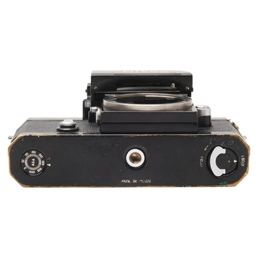 Nikon F bottom plate with Made in Japan marking and prism ASA dial