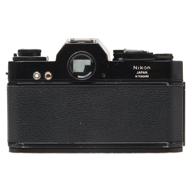Nikon Nikkormat EL rear view showing eyepiece and serial number W7530488