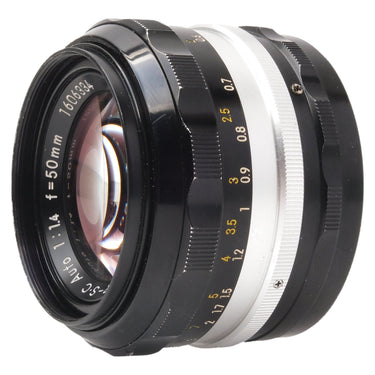 Nikon Nikkor-S.C 50mm f1.4 side view of barrel and distance scale
