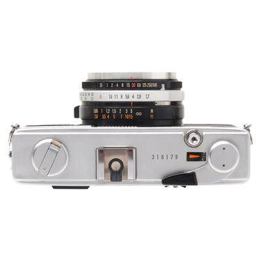 Olympus 35 SP top plate showing shutter, aperture and focus scales with serial number 318179