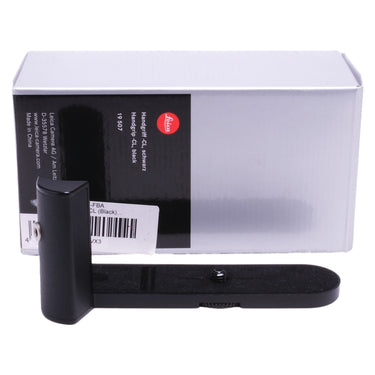 Leica CL Handgrip in black standing in front of its original Leica retail box