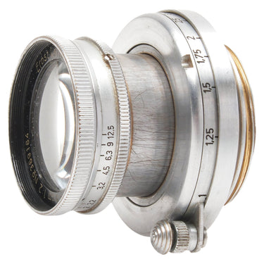 Leica Summar side view of collapsible barrel and focus scale