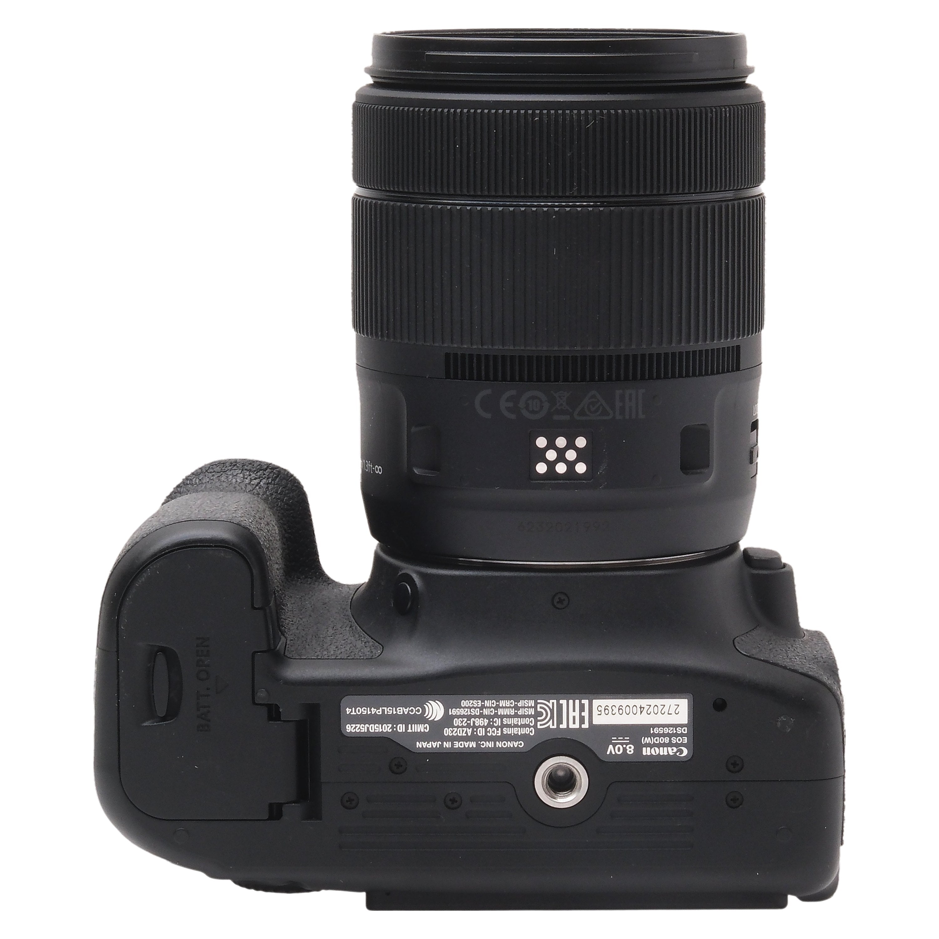 Canon EOS 80D, EF-S 18-135mm f3.5-5.5 IS USM Nano 272024009395