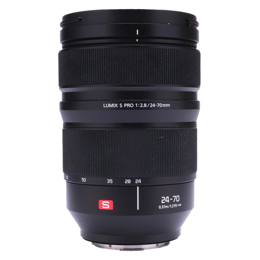 Panasonic 24-70mm f2.8 SP9JA101994