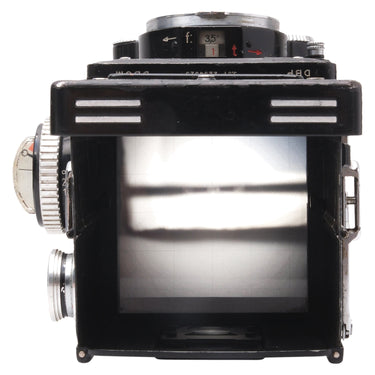 Rolleiflex 3.5F top view showing focusing screen, aperture window, and body serial