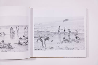 Tod Papageorge, At the Beach
