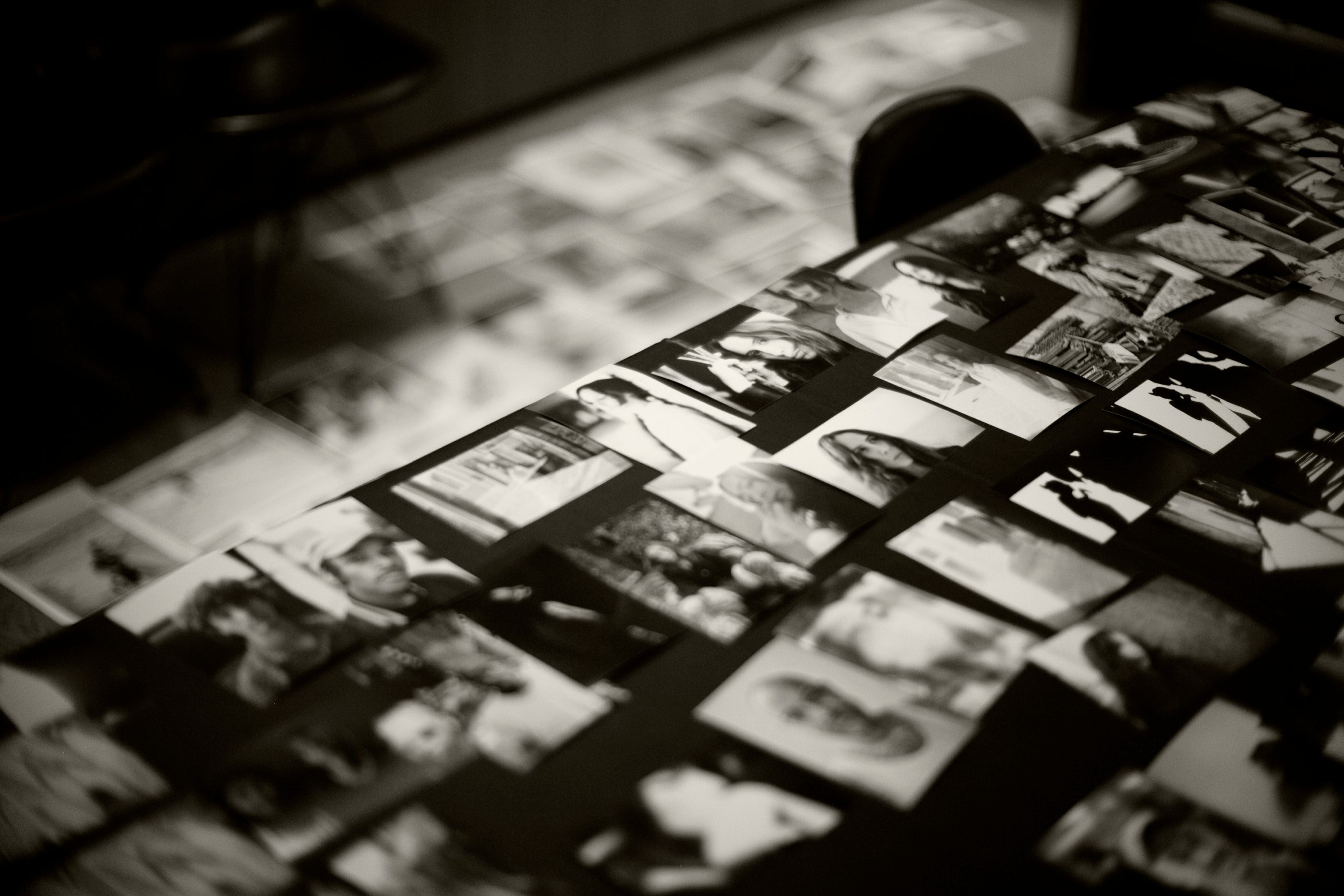 Prints arranged for sequencing