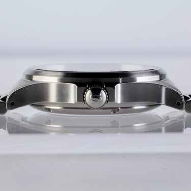 Sinn 556i, Boxed 17847