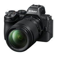 w/ 24-200mm f4-6.3 VR