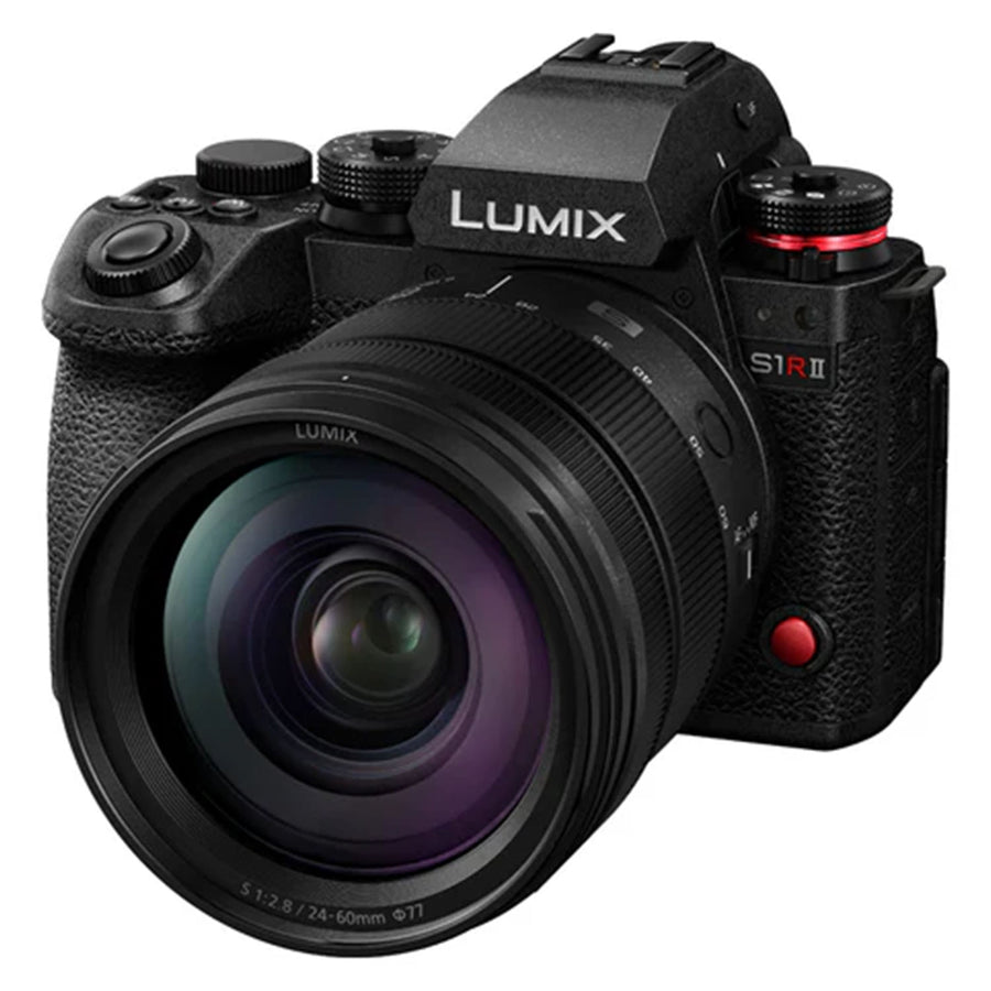Panasonic S1r II w/ 24-60mm f2.8
