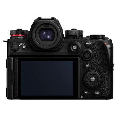 Panasonic S1 II w/ 24-60mm f2.8