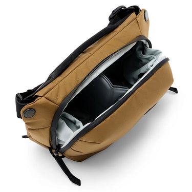Peak Design Everyday Sling 3L v2 Coyote