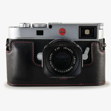 Oberwerth Classic Half-Case for M11 - Black / Red