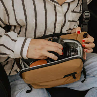 Peak Design Everyday Sling 3L v2 Coyote