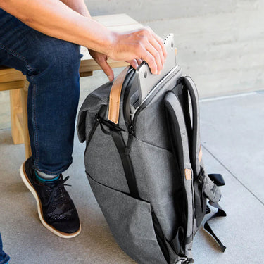 Peak Design Everyday Backpack 20L v2 - Charcoal