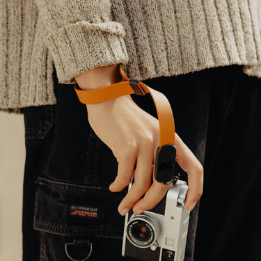 Peak Design Leather Wrist Strap - Amber