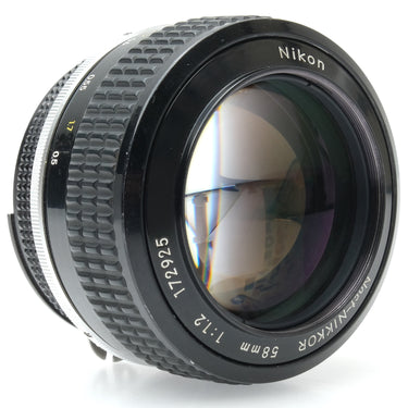Nikon 58mm f1.2 Noct AI Early, minor rear chip 172925